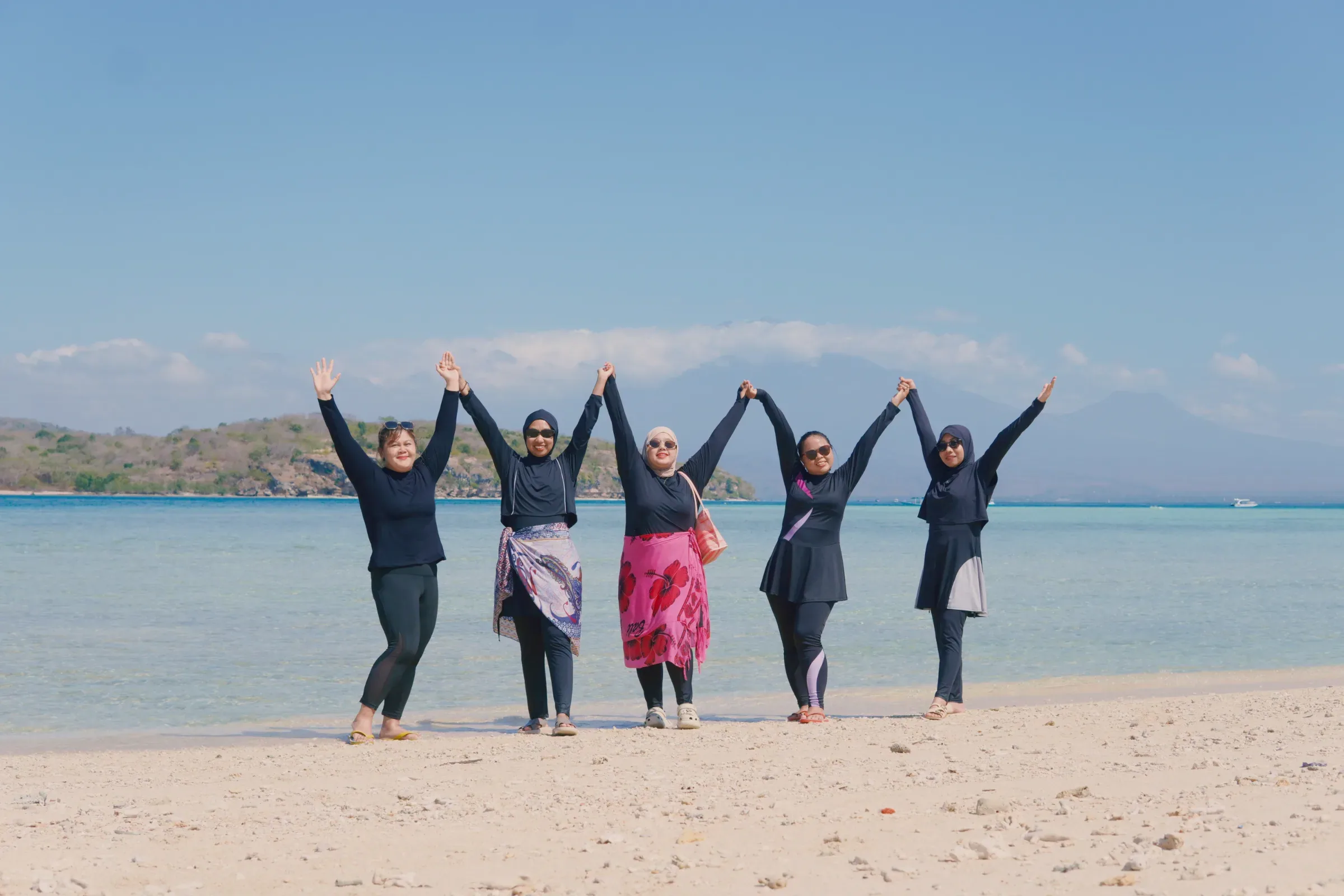 Snorkeling dan Terumbu Karang Pulau Menjangan - Holiday Banyuwangi