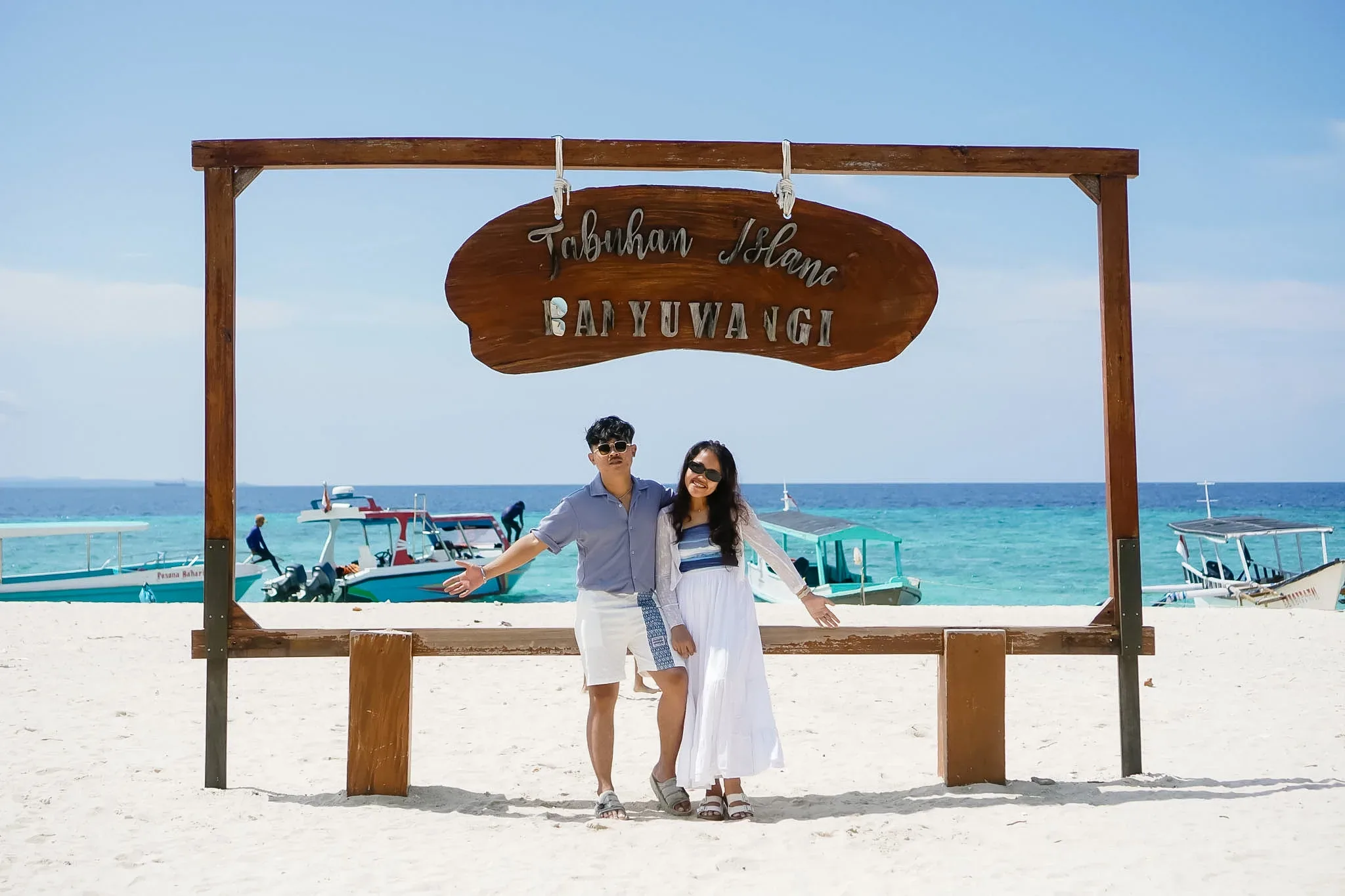 Snorkeling underwater di Pulau Menjangan - Holiday Banyuwangi
